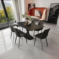 Ensemble table et chaises de salle à manger en marbre de luxe léger italien, design moderne rectangulaire, pieds en métal