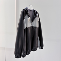 Nouvelle Arrivée Veste en Cuir Ultra Fine pour Femme à Capuche Zippée, Blocs de Couleurs, Taille Cintrée, en Peau de Mouton, Style Décontracté pour l'Extérieur