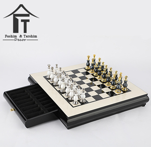 Scacchiera Magnetica <span class=keywords><strong>in</strong></span> <span class=keywords><strong>Legno</strong></span> di Alta Qualità con Pezzi <span class=keywords><strong>in</strong></span> Metallo, Gioco degli Scacchi per Adulti - Product Image 2