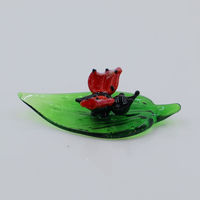 Figurines d'insectes en verre de Murano à feuilles vertes miniatures faites à la main coccinelle coccinelle fourmi papillon chenille-artisanat unique