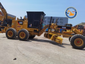 รถเกรดเดอร์มือสอง CAT120H 140k Caterpillar รุ่นปี 2010 ได้รับการรับรองมาตรฐาน CE ISO เครื่องยนต์ Cummins ควบคุมด้วยระบบ PLC น้ำหนัก 5000 กก. - Product Image 3