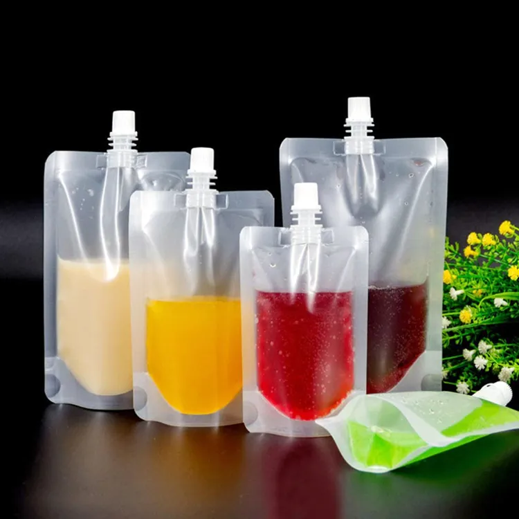 カスタム食品グレードのプラスチック製飲用バッグ透明スタンドアップクリアスパウトポーチ、フルーツジュースワインビール水用