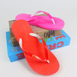 Vente en gros de sandales PVC pour femmes tongs pour invités de mariage, chaussures de <span class=keywords><strong>plage</strong></span>, de plein air, de mode, d'été, tongs d'usine pour l'été - Product Image 4