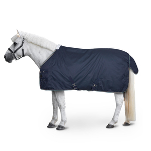 Couverture d'extérieur pour cheval, imperméable, en tissu Oxford 600D, bleu marine, avec grande rabat de queue et double fermeture poitrine, pour usage extérieur - Product Image 1