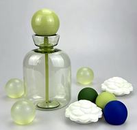 Emballage Bouteille en plastique transparente vide avec couvercles remplaçables pour l'emballage de boissons et de cosmétiques