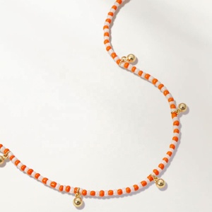 สร้อยคอประดับลูกปัดสีส้มซันเซ็ทและสีขาว ดีไซน์สวยหรู ชุบทอง 14K สร้อยคอสแตนเลสสตีล เครื่องประดับแฟชั่นสำหรับผู้หญิง - Product Image 3
