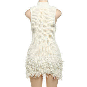 Vestido Mini Sexy sin Mangas con Flecos y Aberturas, Elegante y Moderno para Mujer - Product Image 5