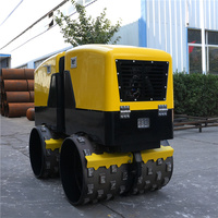 Compacteur de tranchée télécommandé de conception compacte pour le compactage dans les espaces restreints, travaux de construction