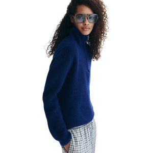 Pull tricoté à col montant en mélange coton-laine uni à quart de zip, manches longues, personnalisé, vente en gros d'usine, fabriqué au Bangladesh pour hommes - Product Image 6