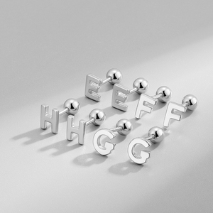 ต่างหูเงินแท้ 925 รูปตัวอักษร A ถึง Z แบบเกลียว สำหรับผู้ชายและผู้หญิง - Product Image 5