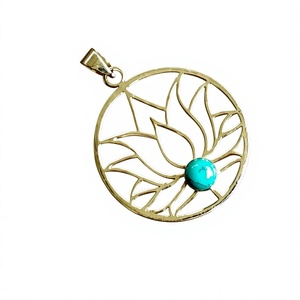 Colgante personalizable de piedra natural de estilo bohemio, color dorado, ajuste de bisel turquesa, joyería de Latón chapado, forma única - Product Image 3