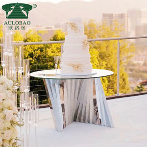 Mesas de dulces y pasteles decorados en acero inoxidable plateado para fiestas al aire libre - Product Image 2