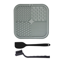 Tapis de léchage en silicone sans BPA pour animaux de compagnie avec spatule et brosse, gamelle anti-anxiété pour chiens et chats, pour soulager l'ennui - Vente en gros