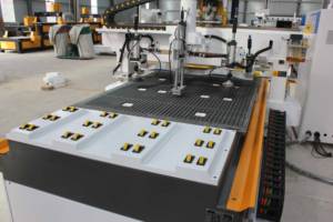 Jinan M-SHINE แกะสลักงานไม้1325 ATC CNC เครื่อ<span class=keywords><strong>ง</strong></span>ตัดสำหรับกระบว<span class=keywords><strong>น</strong></span>การ MDF PVC - Product Image 5