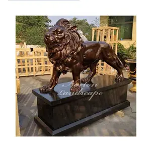 现代户外花园装饰金属动物雕塑真人大小抛光黄铜青铜狮子雕像出售