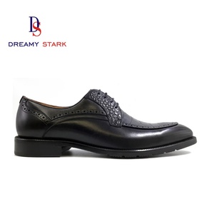 Chaussures habillées originales pour hommes avec logo personnalisé, en cuir véritable fait main de haute qualité, style Oxford léger pour l'automne - Product Image 5