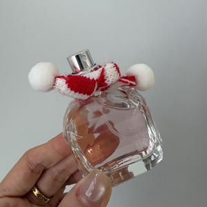 Professional <b>Perfume</b> Supplier Fruity Floral 30ml Branded <b>Perfume</b> Fragrance Pheromone <b>Perfume</b> Body Spray Womens <b>Perfume</b> - Product Image 3