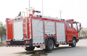 Camión de Bomberos Howo de Tamaño Pequeño para Rescate de Emergencia 4x2 con Tanque de Agua de 1500 Litros, Venta Directa de Fábrica - Product Image 5