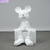 Dessin animé Mickey Minnie assis sur une chaise Dessin animé créatif Speelgoed Mickey Minnie statue