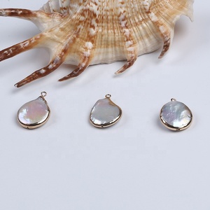 Perla Natural de agua dulce chapada en oro, Perla suelta en forma de moneda con cola - Product Image 6