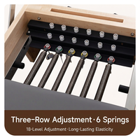 Lit de Pilates Reformer en bois avec ressorts pour entraînement de résistance, idéal pour studio et fitness à domicile