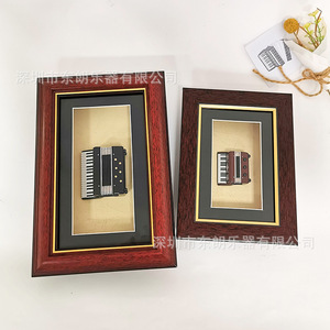 Cadre photo détachable créatif pour <span class=keywords><strong>instrument</strong></span> de musique, artisanat en résine, décorations d'intérieur, figurines, fabriqué en Chine - Product Image 3