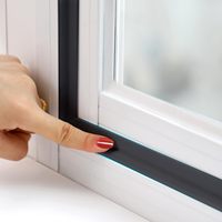 Cinta de Sellado de Espuma en Forma de S para Puertas, Autoadhesiva, Impermeable e Insonorizante, para Puertas de Entrada Exteriores de Viviendas