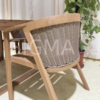 Nouvel ensemble de table et chaises de salle à manger en teck massif pour jardin extérieur, idéal pour villas, cours et hôtels – Vente chaude
