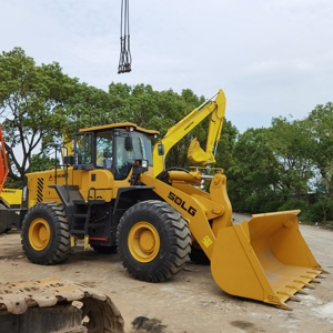 Cargadora de Ruedas LG956 China Usada, 90% Nueva, 5 Toneladas, Motor Weichai 260HP, Modelo 2020, 0-2000 Horas, Origen Japón, en Venta - Product Image 1