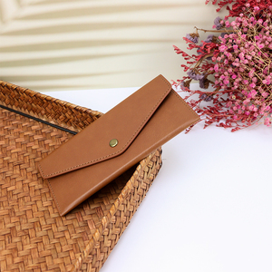 อุปกรณ์แกะสลักเลเซอร์แบบคลาสสิก <span class=keywords><strong>กระเป๋า</strong></span>สตางค์หนังเทีย<span class=keywords><strong>ม</strong></span>แบบบาง สั่งทำโลโก้ได้ พร้อ<span class=keywords><strong>ม</strong></span>ตัวล็อคแบบกด - Product Image 2