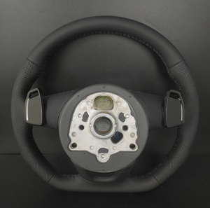 Volante Deportivo de Cuero Perforado S-Line para <span class=keywords><strong>Audi</strong></span> TT A8 A3 <span class=keywords><strong>A4</strong></span> A5 A6 A7 Q3 Q5 Q7 Serie S/RS con Levas de Cambio - Product Image 2