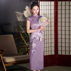 Vestido Cheongsam elegante <span class=keywords><strong>de</strong></span> Jacquard Floral hasta el suelo <span class=keywords><strong>de</strong></span> verano para mujeres jóvenes Qipao ropa <span class=keywords><strong>de</strong></span> <span class=keywords><strong>fiesta</strong></span> China - Product Image 5
