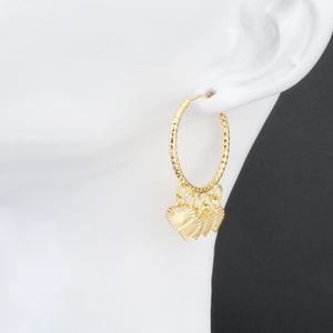 JXX Classic – Nouveauté : Boucles d'oreilles créoles personnalisées plaquées or 24 carats avec motif cœur – Ensemble de bijoux personnalisés pour femme, vente en gros, idéal pour les cadeaux - Product Image 3