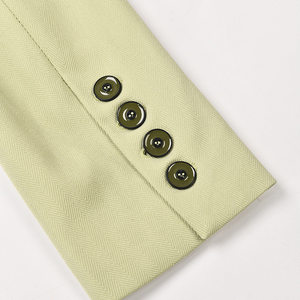 Chaqueta Casual Larga de Primavera para Mujer, Color Beige y Verde, con Parches de PU, Detalle de Cuero en Contraste y Corte en la Cintura - Product Image 6