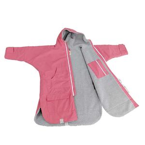 Stock <span class=keywords><strong>pas</strong></span> <span class=keywords><strong>cher</strong></span> prix filles garçons rose moutarde couleur enfants enfants séchage rapide plage surf nager <span class=keywords><strong>parka</strong></span> changer robe veste - Product Image 1