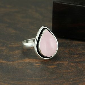 Anillo de Plata 925 con Cuarzo Rosa Vintage, Hecho a Mano, Plata de Ley Oxidada, Regalo de Aniversario para Esposa o Mujer - Product Image 5