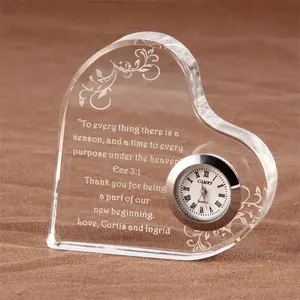 Personilzed graver décoration de mariage forme carrée poids de papier en cristal pour cadeau d'affaires faveur de mariage