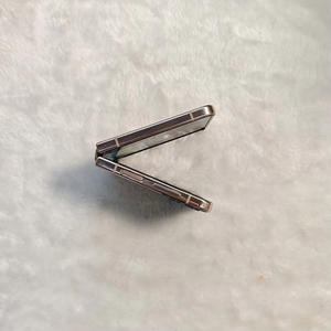 Teléfonos Celulares Usados de Calidad Profesional a Precio de Fábrica para <span class=keywords><strong>Galaxy</strong></span> Z <span class=keywords><strong>Flip</strong></span> 4, Proveedor de Teléfonos Android Originales Usados - Product Image 3