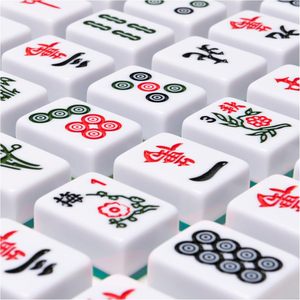 Juego Clásico Mahjong Legacy Deluxe de Spin Master Games, Fichas Bicolor, Estuche de Almacenamiento de Madera, Familiar, 4 Jugadores, Edad 8+ - Product Image 3