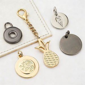 高品质定制刻字金色品牌名称标签，适用于包袋 - Product Image 2