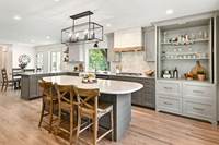 Set Kabinet Dapur Modern Amerika Vermonhouzz Matte Black Shaker dengan Rak Terbuka Kayu dan Backsplash