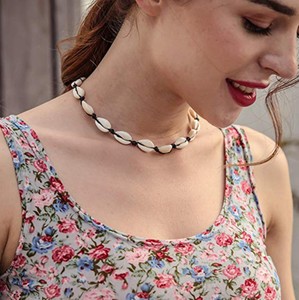 Último Collar Bohemio Sencillo de Conchas Nuevas, Gargantilla Ajustable de Cuerda Trenzada con Conchas de Cauri y <span class=keywords><strong>Puka</strong></span> Blancas - Product Image 2