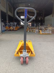 Transpaleta manual hidráulica <span class=keywords><strong>JING</strong></span> <span class=keywords><strong>XIN</strong></span> LONG de 3 toneladas con adaptabilidad a terrenos difíciles de tamaño de horquilla personalizable - Product Image 3