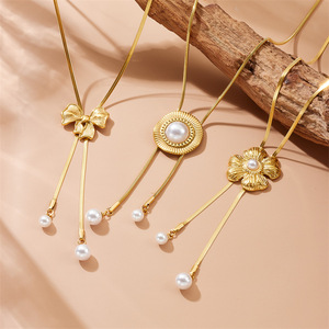 Floral Bow Pearl Pendant Necklace Gold Chain Clavicle Chain Everyday Wear - Product Image 1