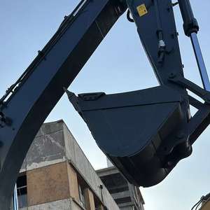 Adaptation multi terrain 30 tonnes HYUNDAI 305LC-9T avec une faible économie de carburant et une large gamme de domaines d'application - Product Image 3