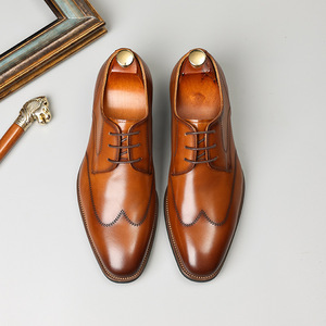 Chaussures Derby en Cuir Haut de Gamme Faites à la Main pour Hommes - Chaussures Habillées Brodéées à Lacets pour l'Automne et la Carrière - Product Image 1