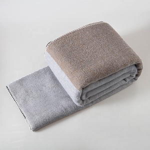 <span class=keywords><strong>MANTA</strong></span> DE <span class=keywords><strong>LANA</strong></span> <span class=keywords><strong>VIRGEN</strong></span> <span class=keywords><strong>PURA</strong></span> CON PATRÓN DE TARTÁN DE LUJO, CÁLIDA, TRANSPIRABLE, SUAVE - Product Image 3