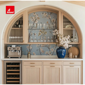 خزانة بار نبيذ خشبية صلبة مقوسة مخصصة من Alland بتصميم مضلع مع أرفف زجاجية، أثاث بار منزلي فاخر للمطبخ - Product Image 3