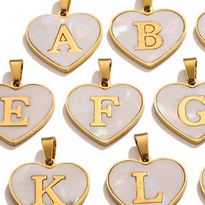 Colgante de Acero Inoxidable Dorado con Letras de Corazón de Fritilaria de Lujo Ligero, Regalo de Boda DIY en Inglés, Pulsera y Collar para Fiesta - Product Image 3