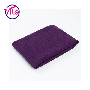 Vendita calda tappetino <span class=keywords><strong>yoga</strong></span> in microfibra asciugamano asciutto con impugnatura antiscivolo rapido asciutto logo personalizzato coperta per <span class=keywords><strong>Pilates</strong></span> e allenamento - Product Image 4